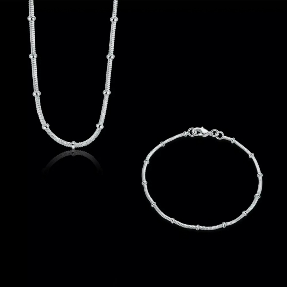 FIRM SALE Beautiful Design Snake Chain or Bracelet - Picture 7 of 9